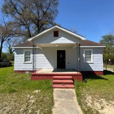 Main picture of 809 Fletcher Ave