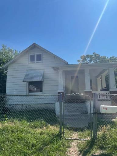 Main picture of 713 S 18th St