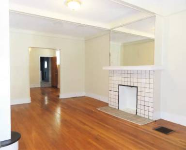 Main picture of 2323 Sherbrook St