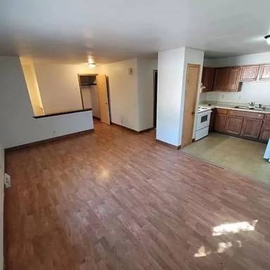 Main picture of 724-738 Ridgeland Ave