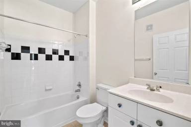 Main picture of 11375 Aristotle Dr