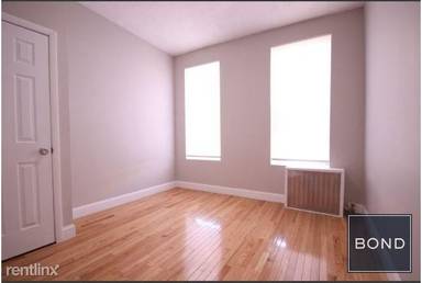 Main picture of 620 E 11th St