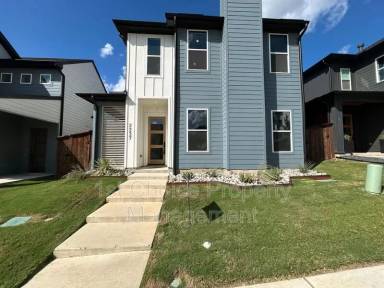 Main picture of 2237 Bird St