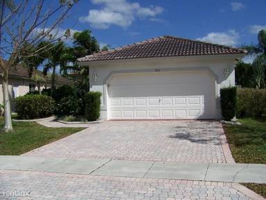 Main picture of 700 NW 134th Ter