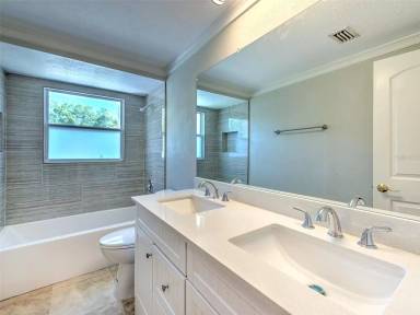 Main picture of 4711 W San Rafael St