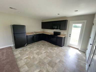 Main picture of 104 Sunlight Cir