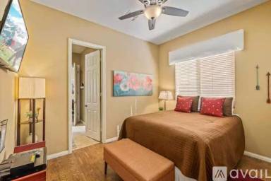 Main picture of 78680 Bottlebrush Dr
