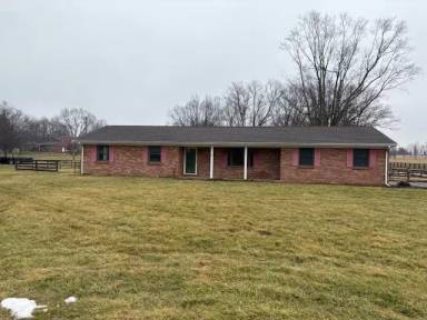 Main picture of 101 Merlin Dr
