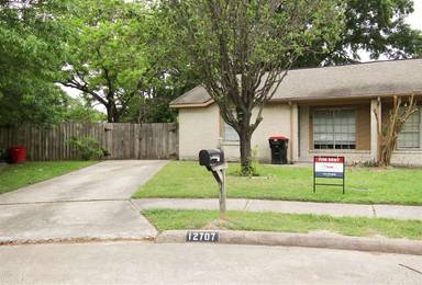 Main picture of 12707 Marble Dr