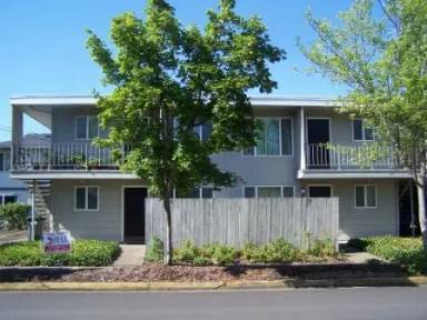 Main picture of 157 E 27th Ave