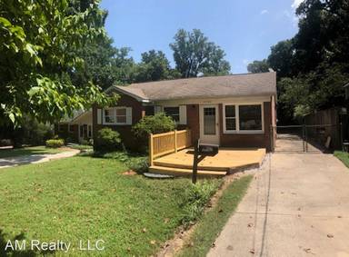 Main picture of 1732 Seifert Cir