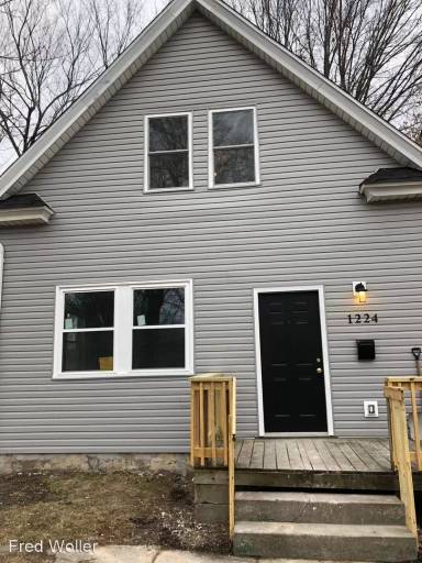 Main picture of 1224 37th St