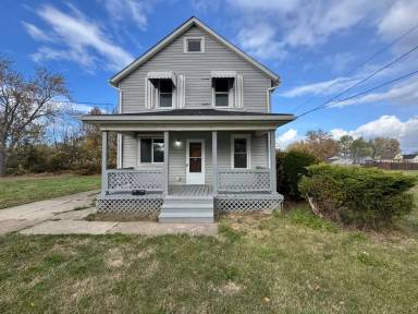 Main picture of 607 E 34th St
