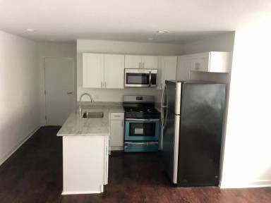 Main picture of 717 Kenyon St NW