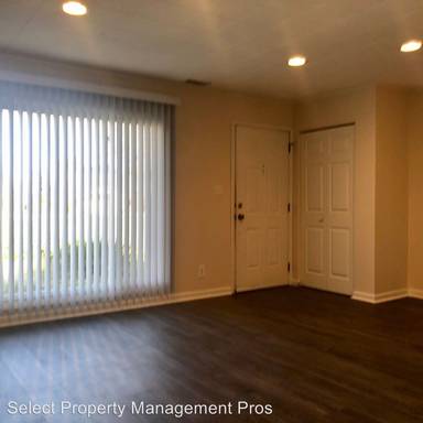 Main picture of 6515 S Bend Dr