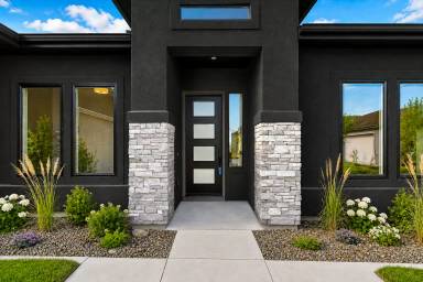 Main picture of 11343 W Perthshire Ln