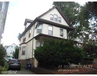 Main picture of 1 Woodstock Ave