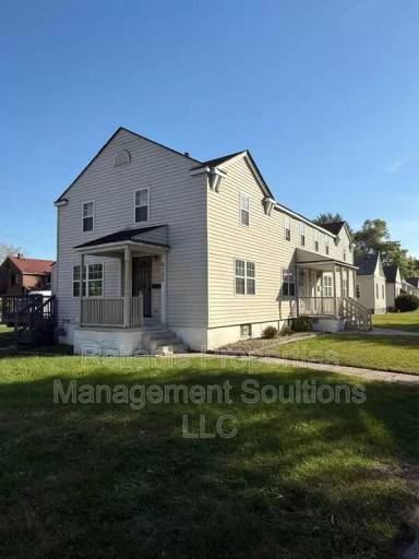 Main picture of 6105 Ray Ave