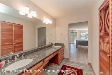 Main picture of 909 N I St