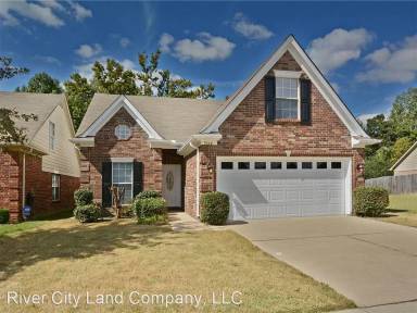 Main picture of 5664 Falling Bark Dr