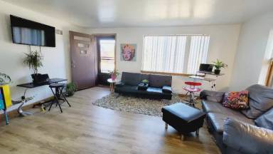 Main picture of 3401 S Howell Ave