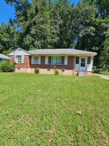 Main picture of 418 Thaxton Dr SE