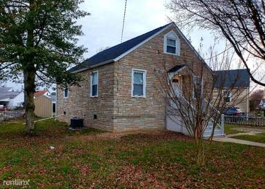 Main picture of 961 Martin Rd