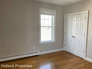 Main picture of 33 Falmouth Ave