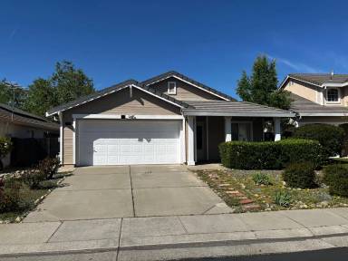 Main picture of 10663 Basie Way