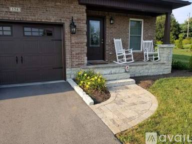 Main picture of 154 Hayden Dr