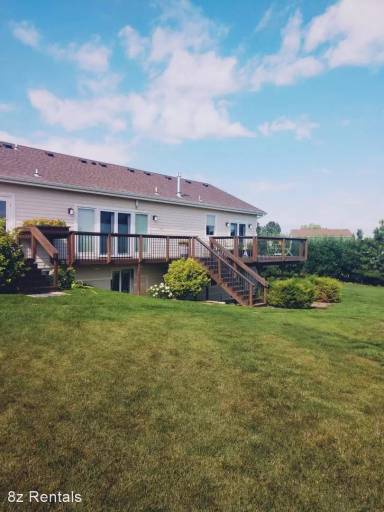 Main picture of 37607 Lee Lake Ave