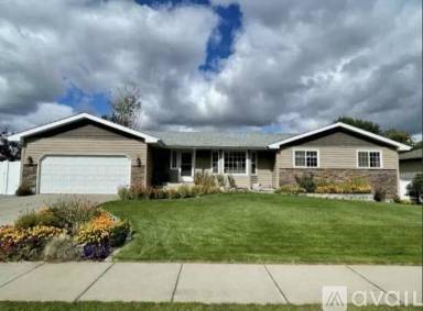 Main picture of 5310 W Broken Arrow Ct