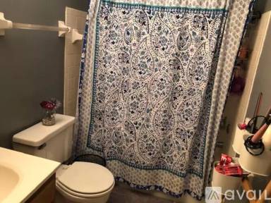 Main picture of 1291 Forsythe Ave