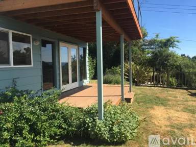 Main picture of 5058 37th Ave SW
