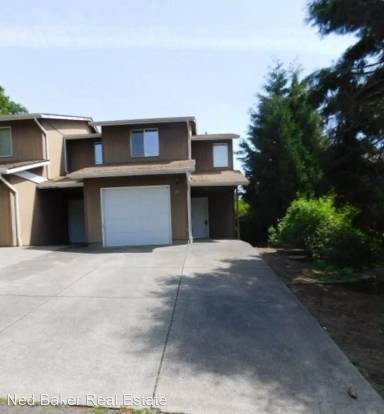 Main picture of 211 Cedar Terrace Ct