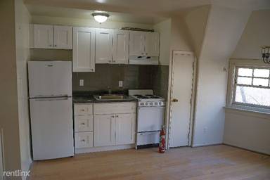 Main picture of 1926 Pine St