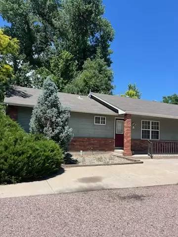 Main picture of 130 S Raynolds Ave