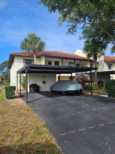 Main picture of 307 Pine Hollow Cir