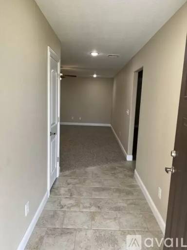 Main picture of 2402 S Jackson Ave