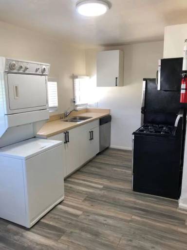 Main picture of 909 56th St