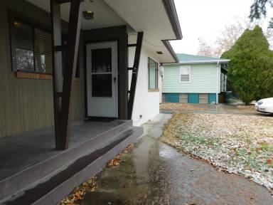 Main picture of 742 Bunting Ave