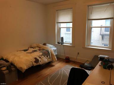 Main picture of 143 Park Dr