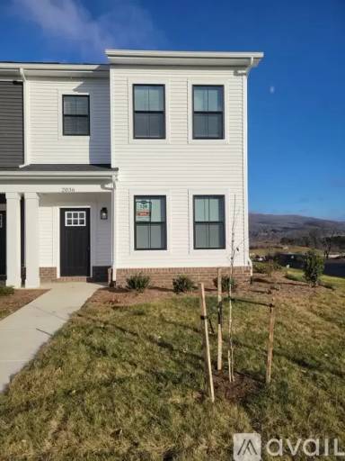 Main picture of 2036 Kyles Way