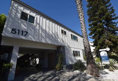 Main picture of 5117 Laurel Canyon Blvd