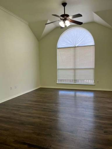 Main picture of 215 Rentz Place Cir