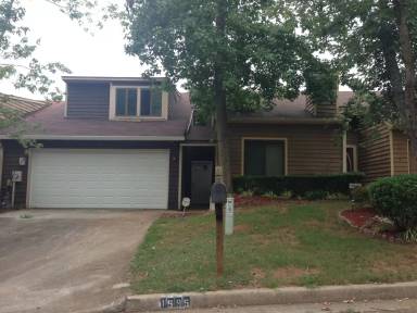 Main picture of 1595 Burnstone Dr