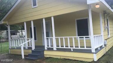 Main picture of 2936 Lynn Dr