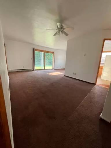 Main picture of 25 Hinkley Dr