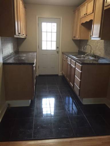 Main picture of 619 Linden Ave