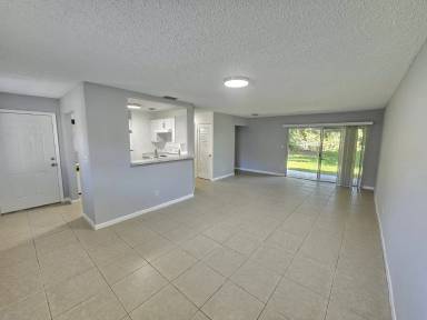 Main picture of Summer Lake Condo